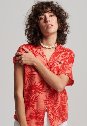 Superdry & Co, VINTAGE BEACH RESORT - Hemdbluse - hawaiian coral