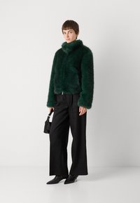 Marc Cain Veste d'hiver - dark jade green