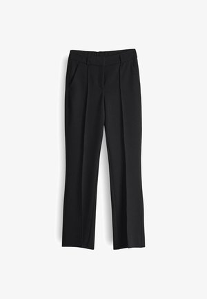 Schwarze maßgeschneiderte Hose mit geradem Bein, vorderen Falten, Seitentaschen und einer glatten Stoffstruktur. Keine sichtbaren Beschläge oder Verzierungen.