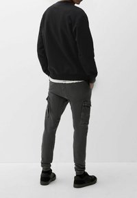 QS Sweater - schwarz