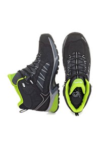 Schwarze Wanderschuhe mit grünen Akzenten, mit einer strukturierten Oberseite, grauen Schnürsenkeln, Gummisohle und verstärktem Absatz für zusätzliche Unterstützung.