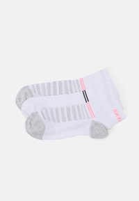 Unselected, white mix