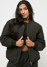SMALL LOGO PADDED - Bomber-jakk - black