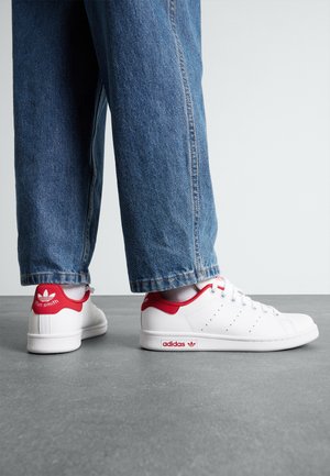 stan smith enfant sarenza