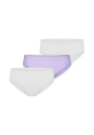 Tre ensfarvede damestrusser i hvid og lavendel arrangeret diagonalt på en hvid baggrund.