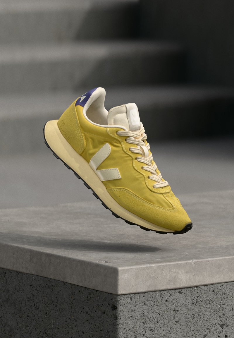 Veja RIO BRANCO LITE liquor/pierre/purple/yellow