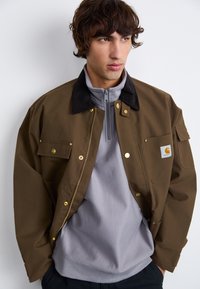 Thumbnail Image 5