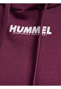 Hummel HMLLEGACY CROPPED  - Hættetrøje - grape wine