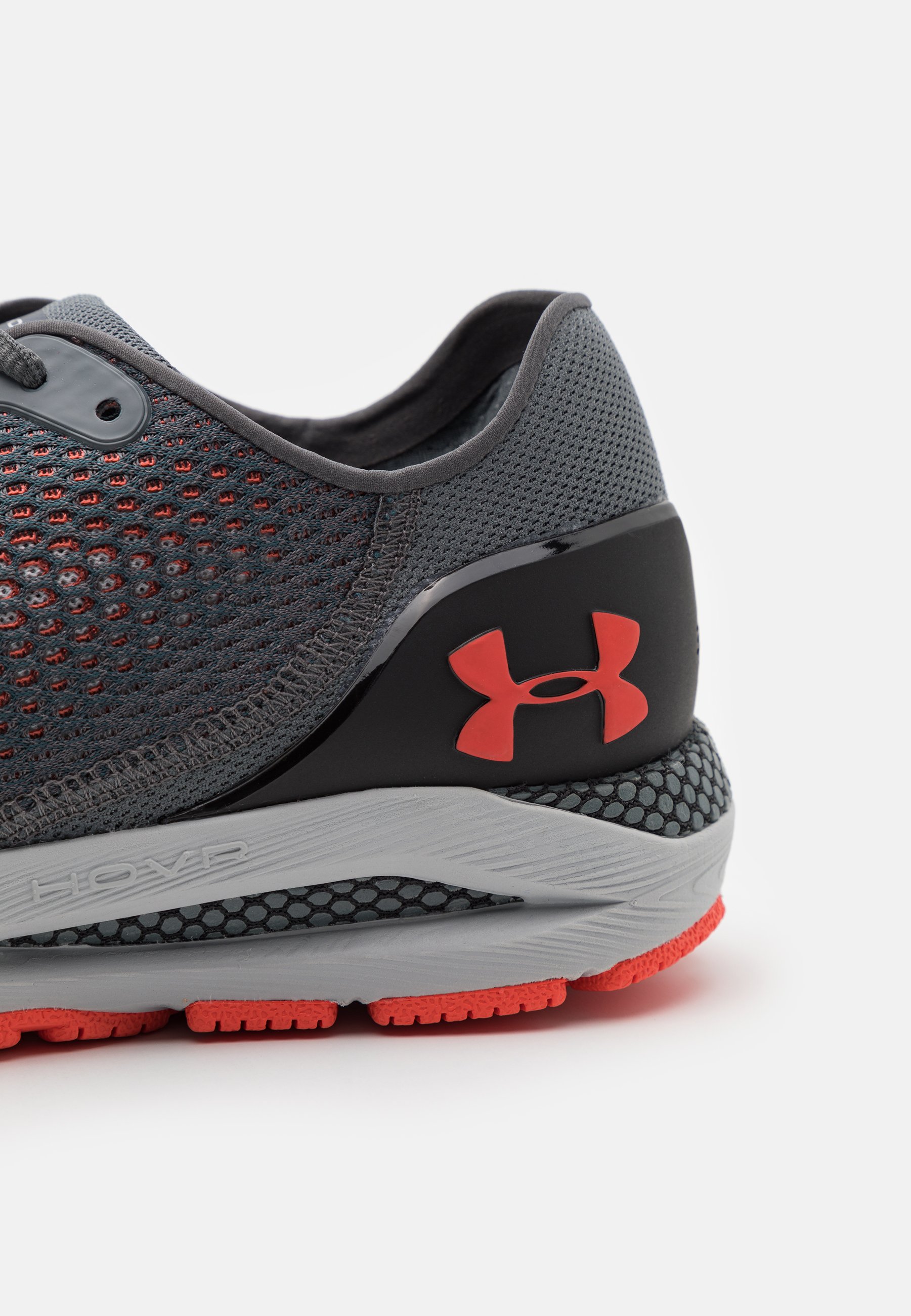 Under Armour HOVR Sonic 4: características y opiniones - Zapatillas Running  | Runnea
