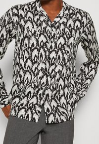 Lindbergh Camicia - black