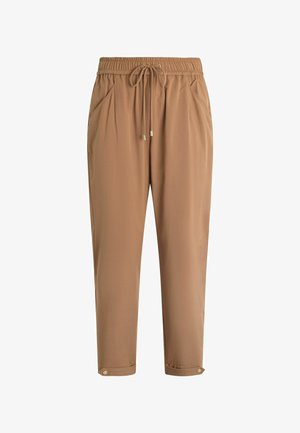 Pantaloni leggeri marroni con vita elasticizzata, chiusura con lacci, tasche laterali e dettagli con bottoni sui polsini.