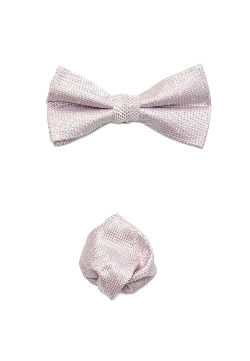Noeud papillon texturé rose avec un nœud pré-noué assorti. Le matériau est un tissu tissé, présentant un subtil éclat et un motif en grille.