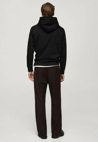 Mango Mikina s kapucňou - black