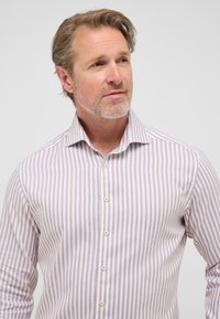 Eterna LINEN SHIRT - MODERN FIT - Camicia - taupe
