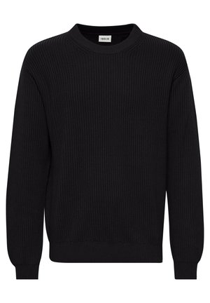 Sort strikket sweater med ribbet tekstur, rund hals og lange �ærmer. Manchetterne og kanten er afsluttet med et blødt, elastisk bånd.