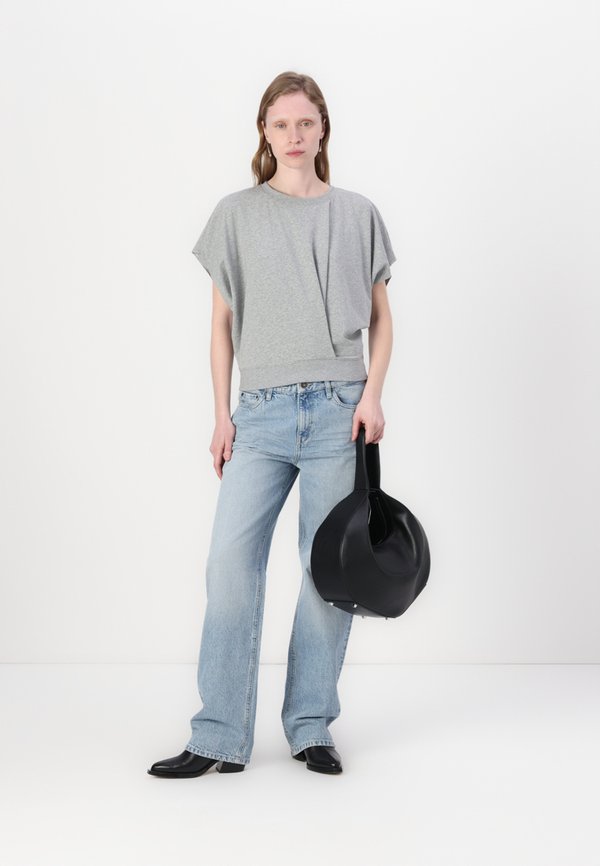FRONT - Straight leg jeans3