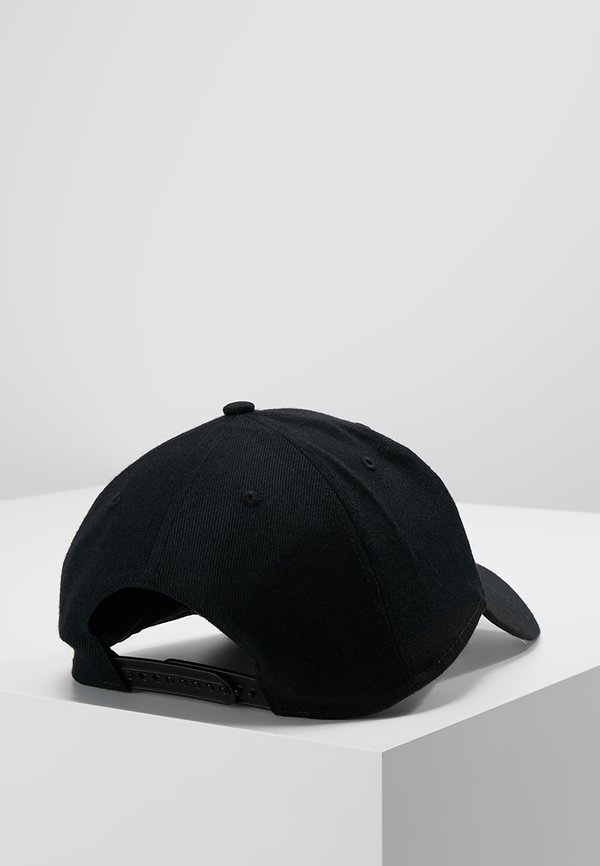 NEW YORK YANKEES SNAPBACK UNISEX - Cap4