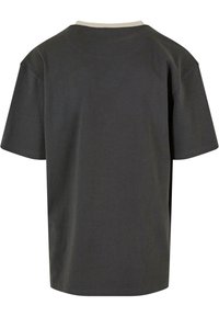Thumbnail Image 8