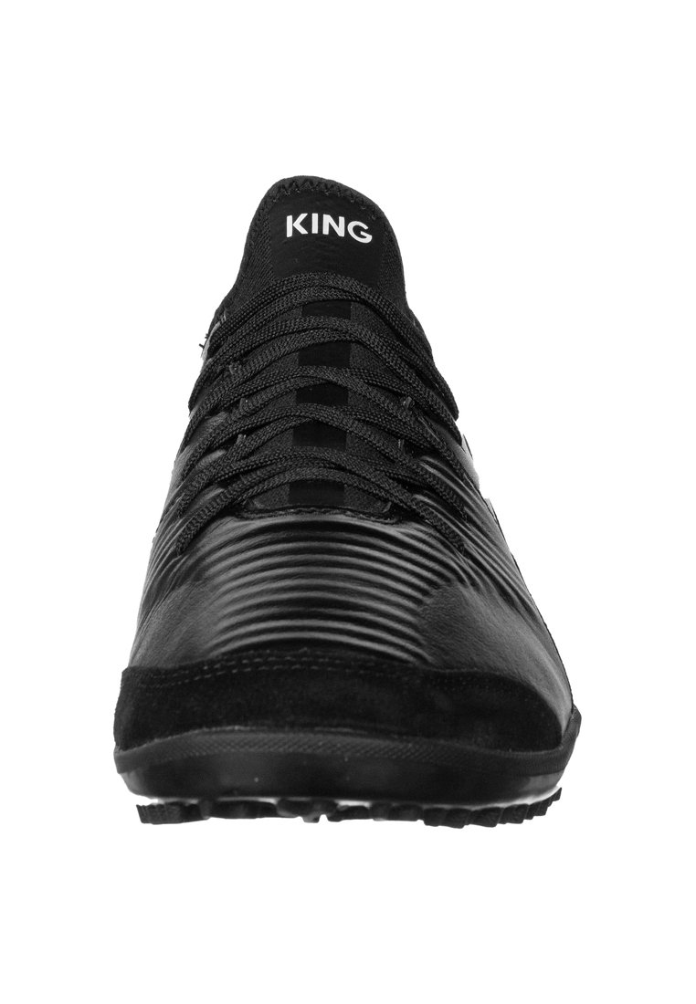 puma king pro it indoor