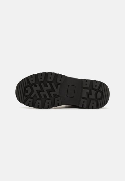 Filling Pieces MOUNTAIN BOOT ZION UNISEX - Členkové šnurovacie čižmy - black