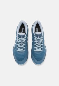 ASICS GEL-TACTIC 12 - Röplabdacipők - vintage indigo/white
