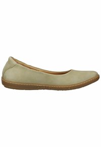 Beżowe skórzane baletki z okrągłym noskiem, miękką fakturą i gumową podeszwą. Szczegóły przeszycia wokół podeszwy dodają subtelnego zainteresowania.
