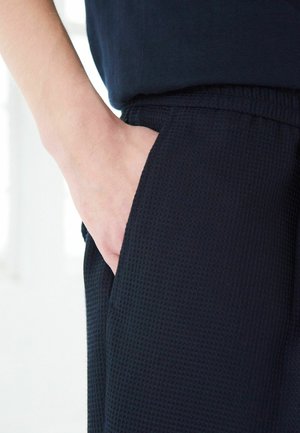 Next EDIT  REGULAR FIT - Pantaloni - navy