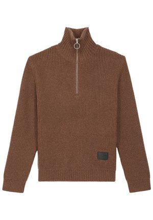Pull en maille côtelée marron avec manches longues, col montant, fermeture éclair argentée à l'avant avec tirette ronde, et petite écusson noir en bas à gauche.
