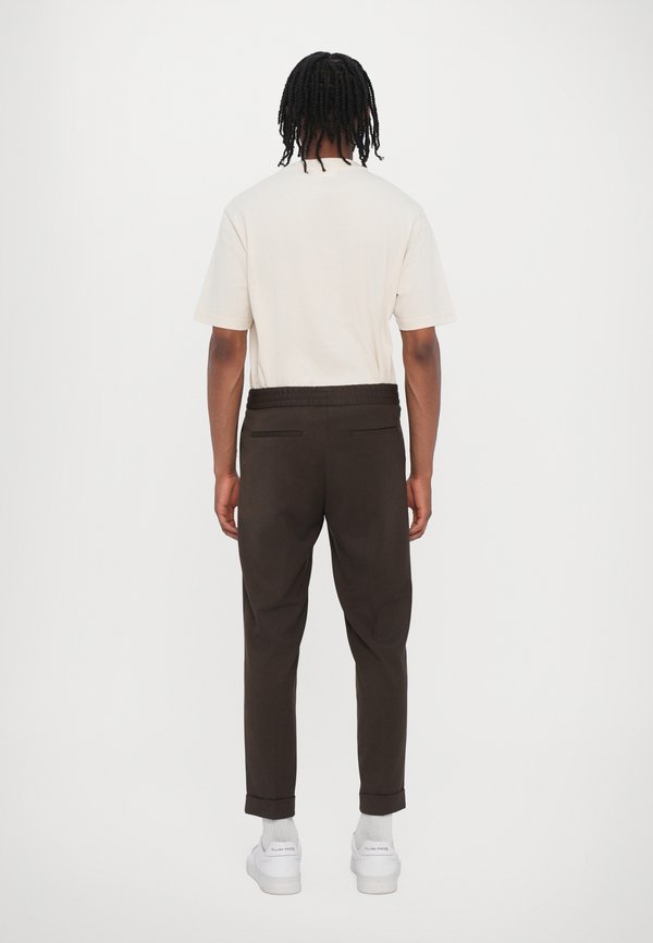 TERRY TROUSERS - Trousers - coffee2