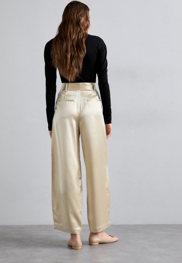 PISCALI - Trousers - oyster gray3