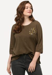 Ulla Popken T-shirt con stampa - dark brown