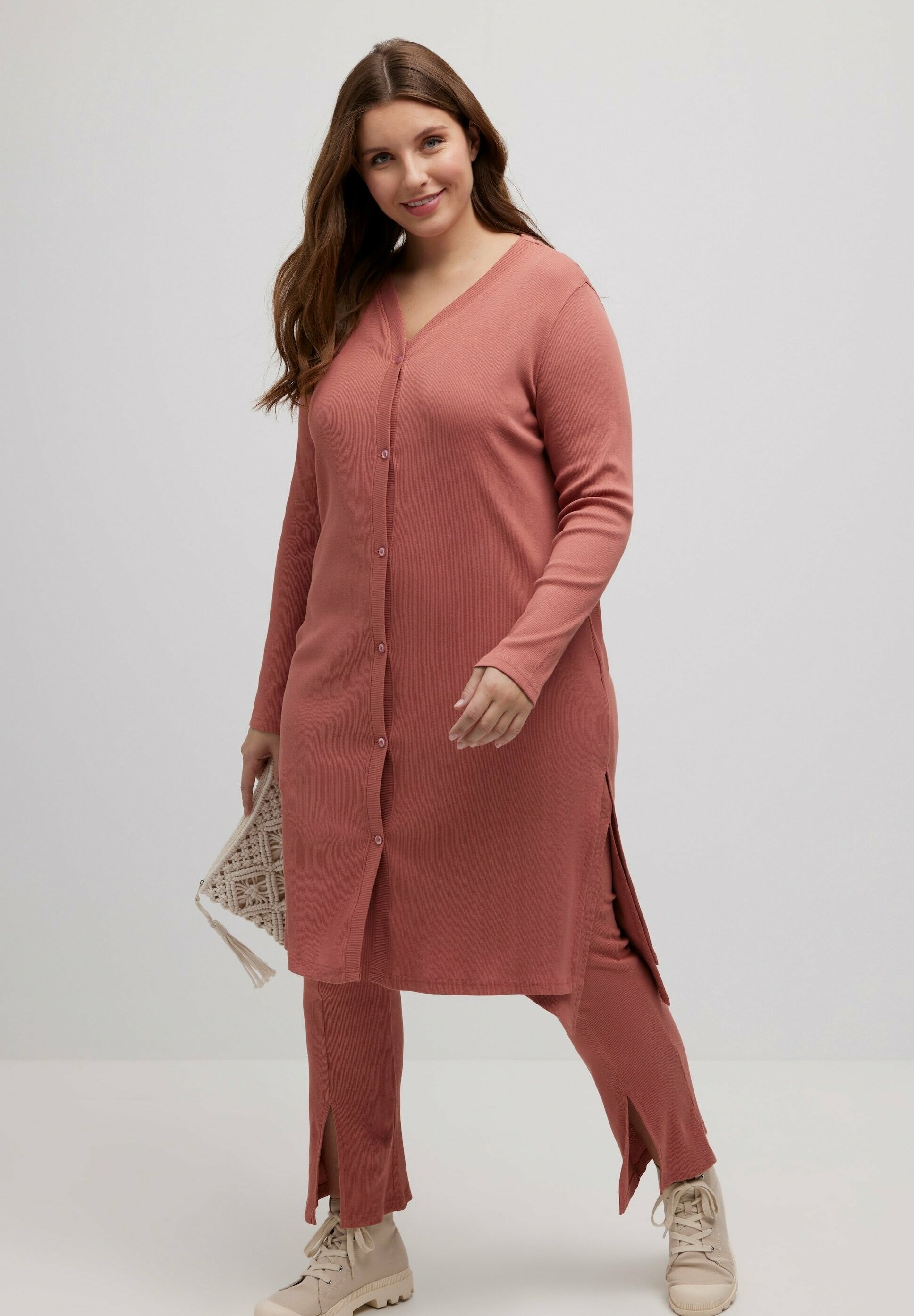 Ulla Popken LONG BUTTON FRONT - Vest - pink/abrikoos - Zalando.nl