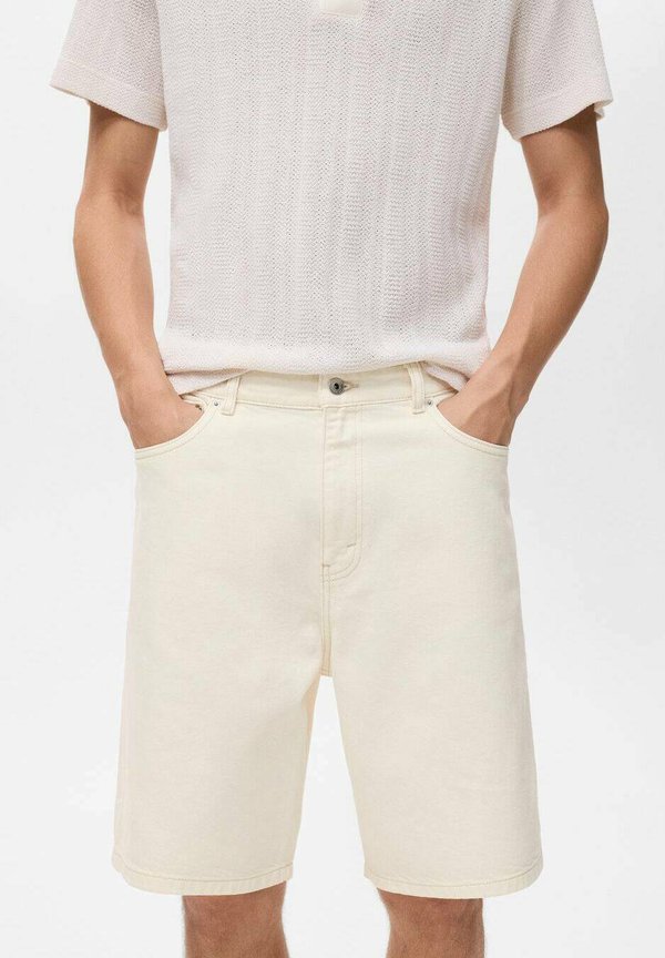 STRAIGHT-FIT DENIM  - Denim shorts2