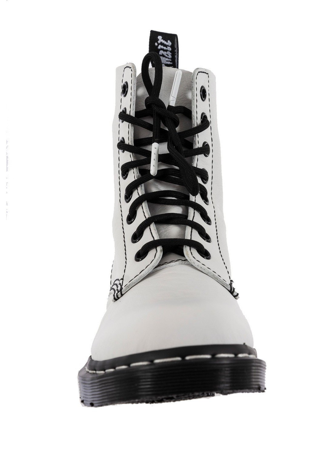 lacets blancs doc martens