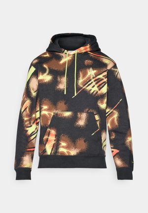 Moletom preto com um padrão abstrato vibrante em laranja e amarelo. Apresenta um bolso frontal, capuz com cordão e punhos e bainha canelados.