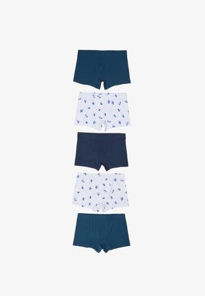 Cinque paia di boxer in cotone: due in tinta unita blu navy, due a fantasia bianca con dettagli blu e uno in azzurro con accenti.