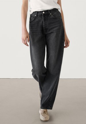 Straight leg jeans - black