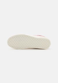 Vans ROWLEY CLASSIC UNISEX - Joggesko - pink/marshmallow