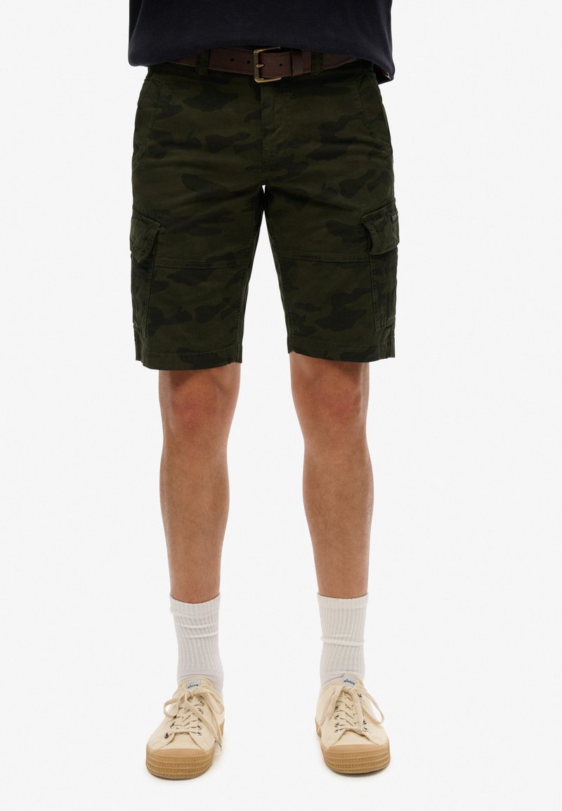 Superdry & Co Shorts - overdyed camo