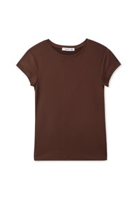 T-shirt marrone a maniche corte realizzato in tessuto liscio, con scollo rotondo e design aderente. Semplice e versatile. L'etichetta della taglia S è visibile.