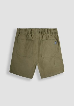Oliwkowe szorty z elastycznym pasem, dwiema tylnymi kieszeniami i jedną boczną kieszenią użyteczności. Wykonane z lekkiego materiału.
