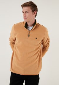 Buratti SLIM FIT - Felpa in pile - mink color