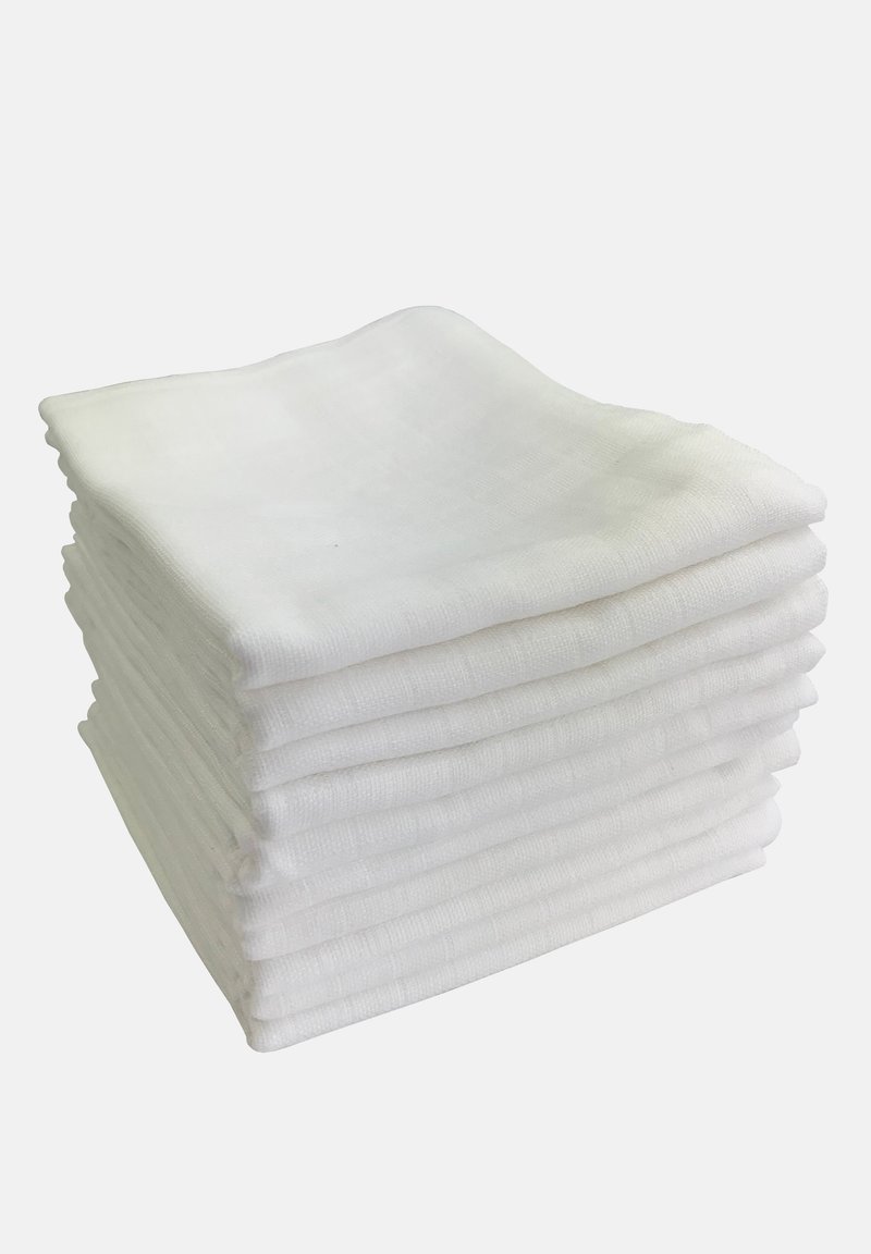 Pile de huit chiffons en coton blanc avec une texture douce, soigneusement pliés. Chaque chiffon est rectangulaire et uniforme en taille, affichant un design simple.