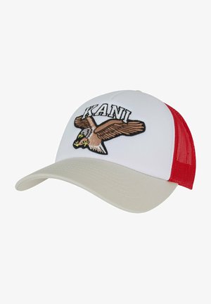 Čiapka s bielou prednou časťou, červenými sieťovanými stranami a béžovým okrajom. Obsahuje vyšívaný dizajn orla a nápis "KANI".