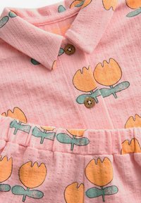 Next SHORT SLEEVE SET - REGULAR FIT - Rövidnadrágok - pink flower