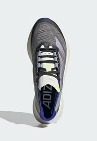 adidas Performance ADIZERO BOSTON 12 - Silniční běžecké boty - silver dawn/lucid blue