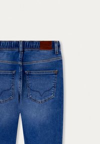 Pepe Jeans Vaqueros slim fit - denim