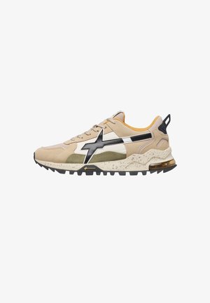 W6YZ, BREEZE 3-M. - Trainers - beige-weiß-schwarz