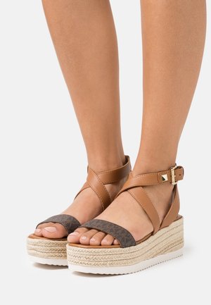 MICHAEL Michael Kors, Plateausandaler - brown
