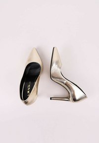 LIMMA NATTIER - Escarpins - oro